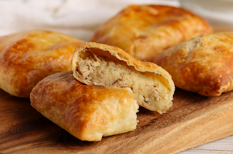 Санза с картофелем и грибами