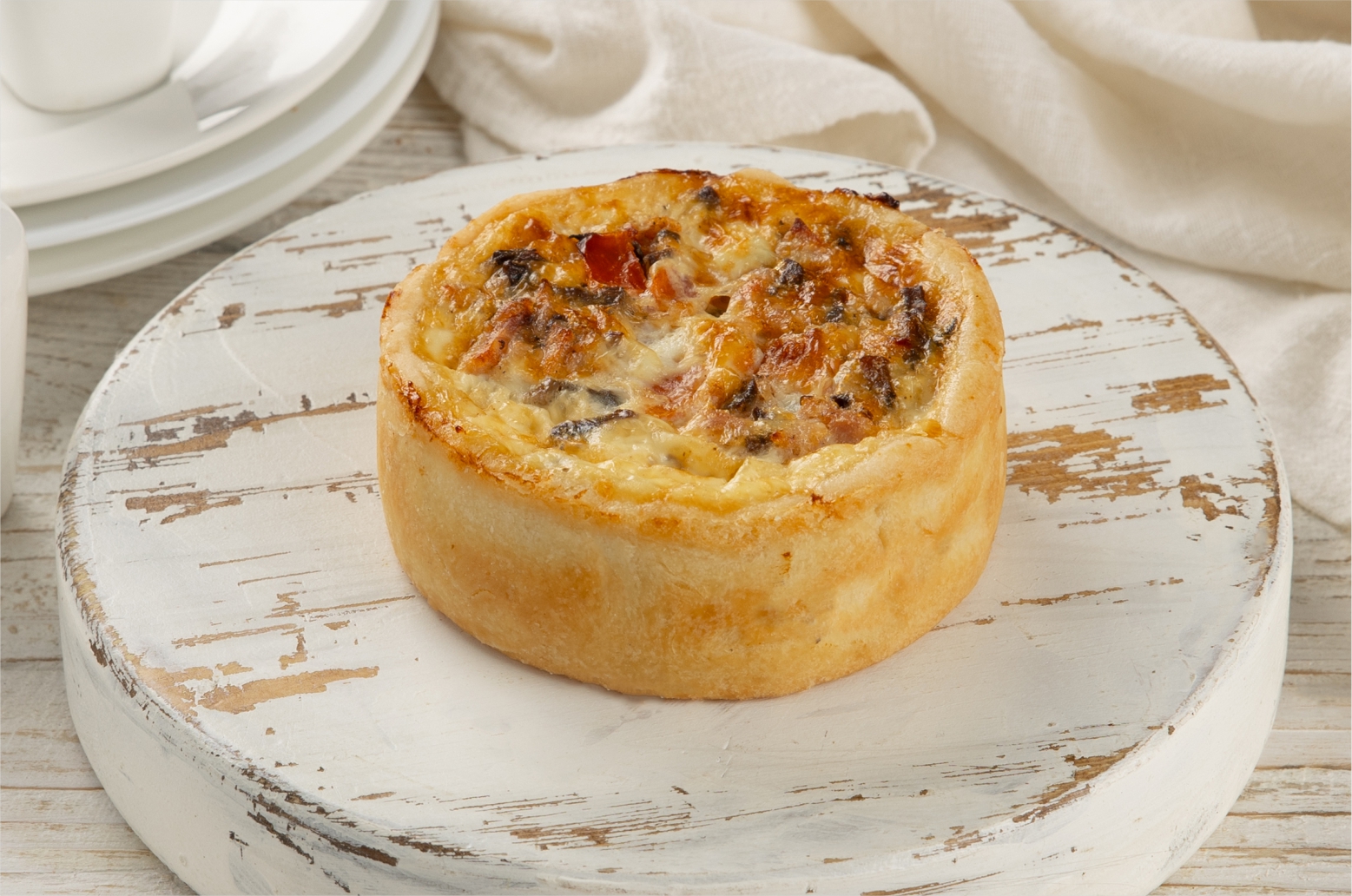 Киш с ветчиной, сыром и грибами (мини)