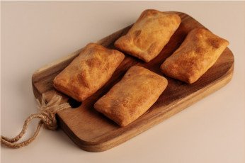 Пирожки печеные с морковью