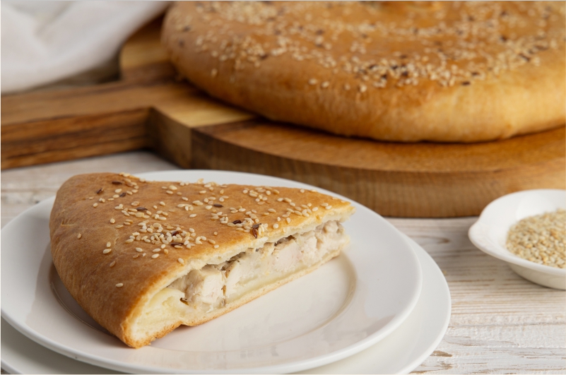 Пирог с курицей и грибами