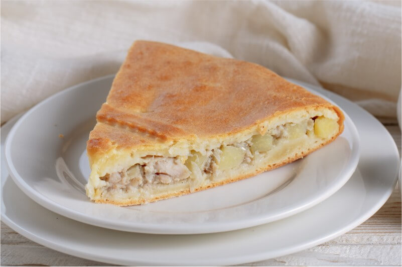 Пирог Татарский с курицей и картофелем