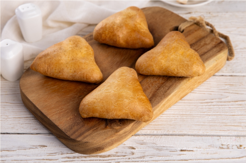 Пирожки печеные с курицей и грибами