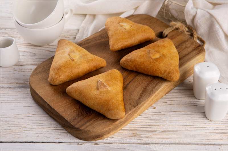Пирожки печеные с курицей