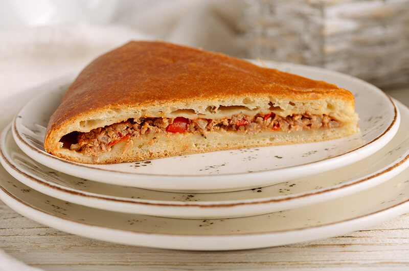 Пирог Осетинский с мясом и лечо