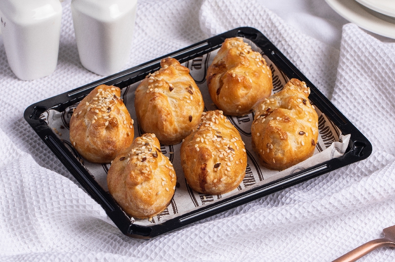 Мини пирожки с курицей